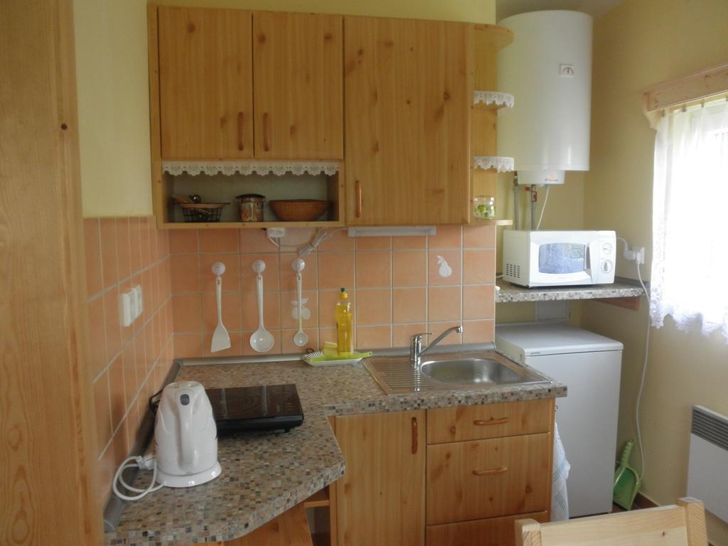 Chaty Pod Knizeci, Trojanovice Exterior foto